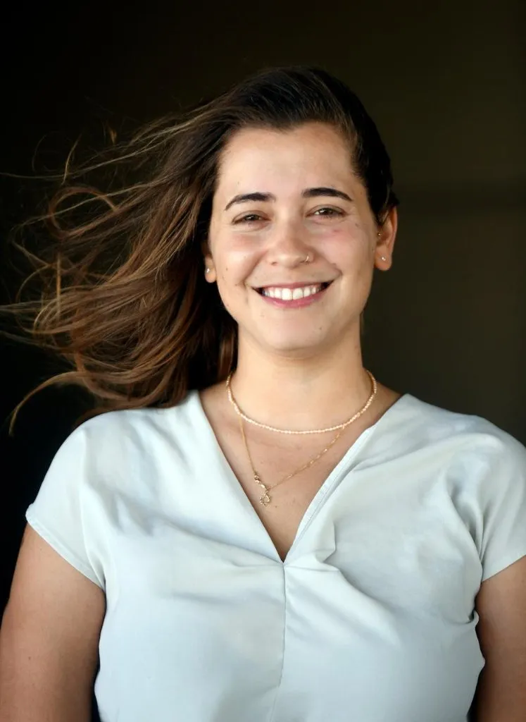 שקד - מנהלת תהליכי האקתון בינה מלאכותית ב-Hands On AI